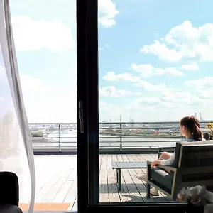 Hotel The Rainvilleterrasse